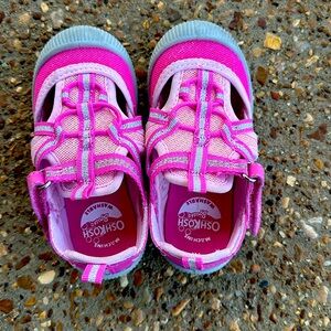OshKosh B’gosh Toddler Water Shoes